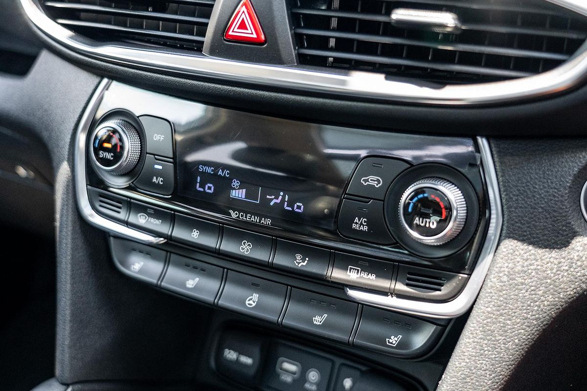 2020 Hyundai Santa Fe Highlander TM.2