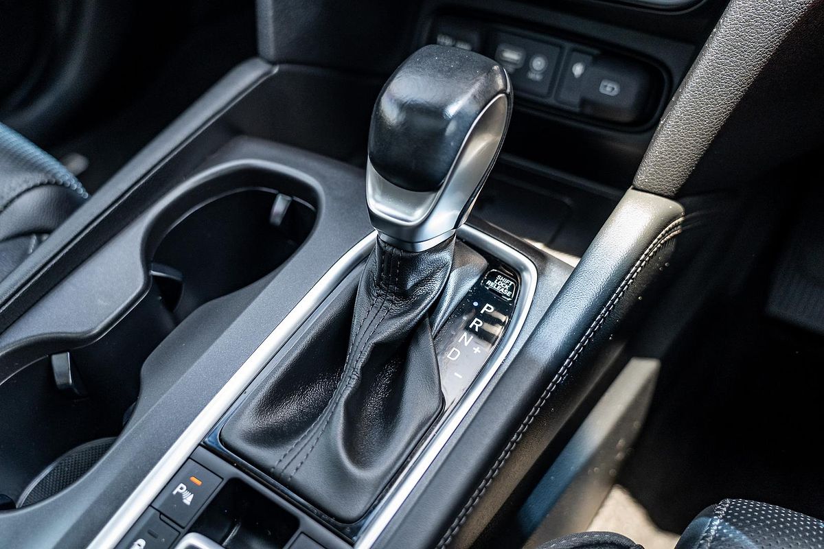 2020 Hyundai Santa Fe Highlander TM.2