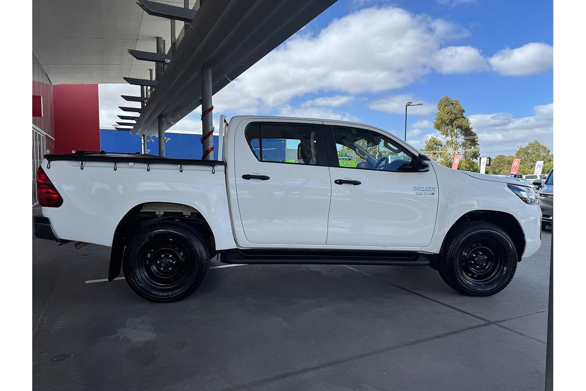 2021 Toyota Hilux SR GUN126R 4X4