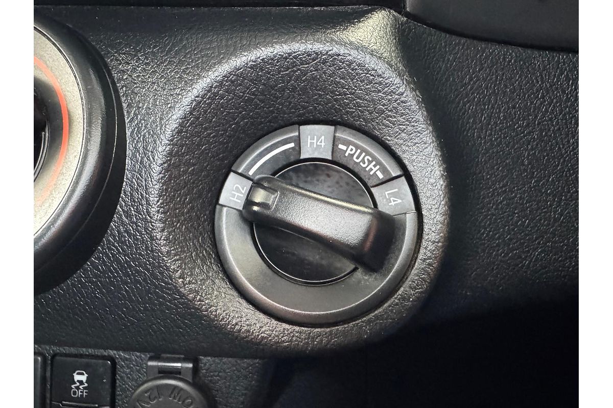 2021 Toyota Hilux SR GUN126R 4X4