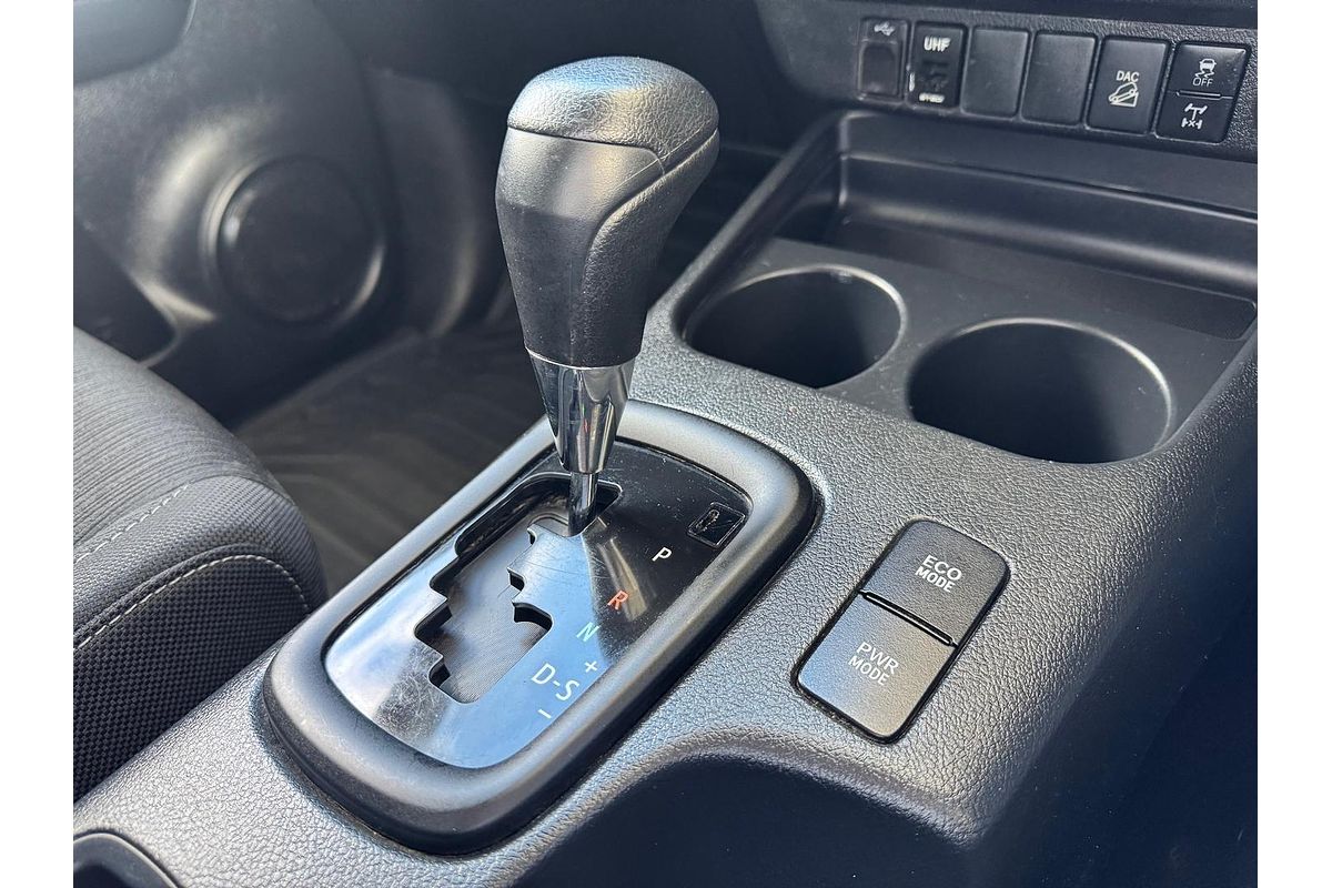 2021 Toyota Hilux SR GUN126R 4X4