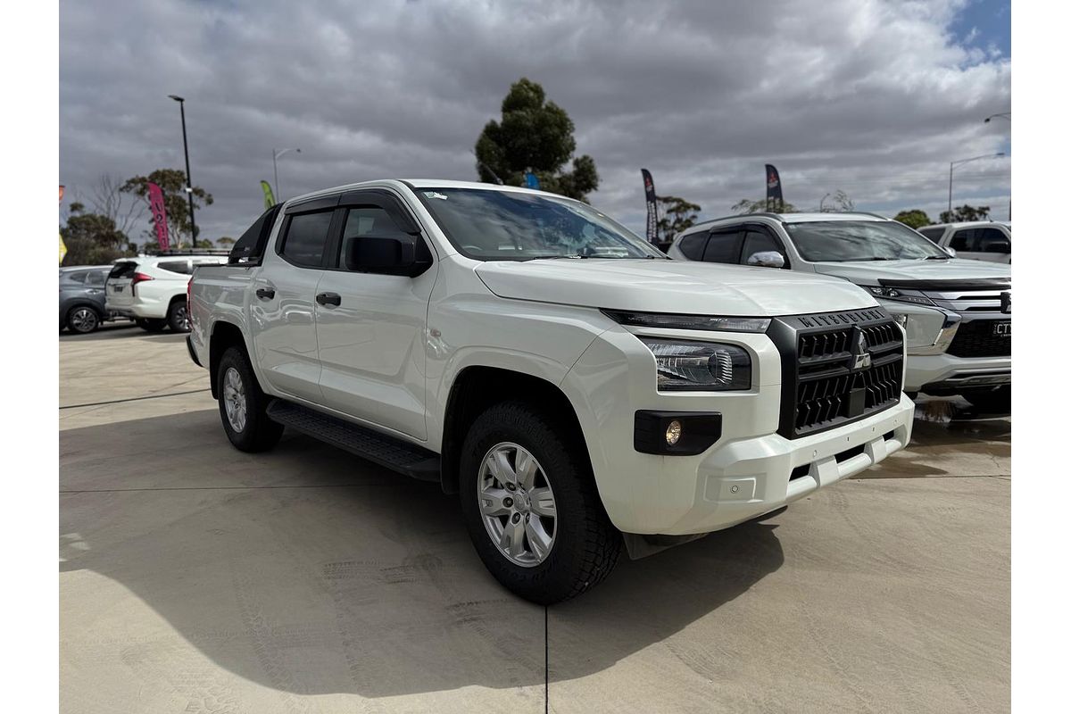 2024 Mitsubishi Triton GLX+ MV 4X4