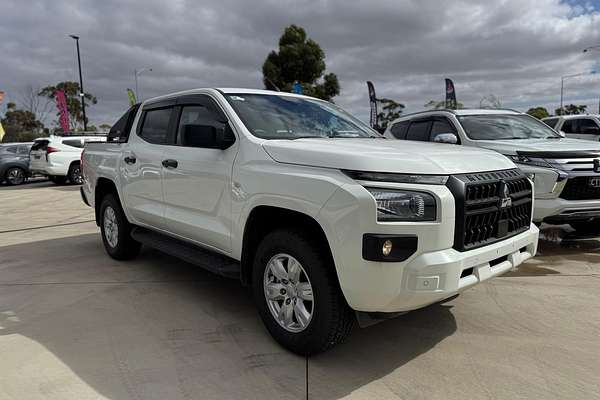 2024 Mitsubishi Triton GLX+ MV 4X4