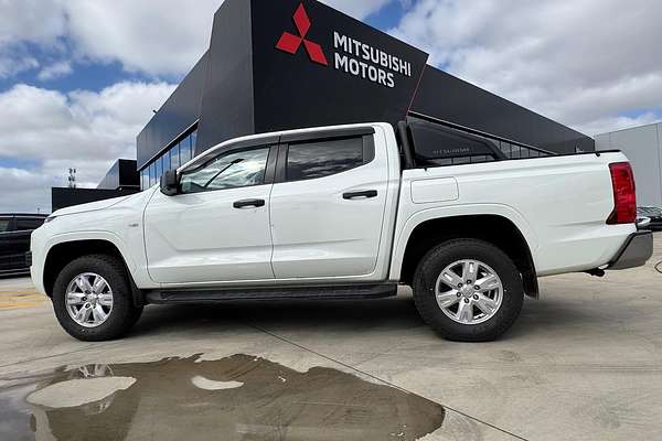 2024 Mitsubishi Triton GLX+ MV 4X4