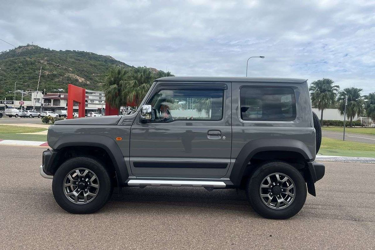 2023 Suzuki Jimny GLX GJ