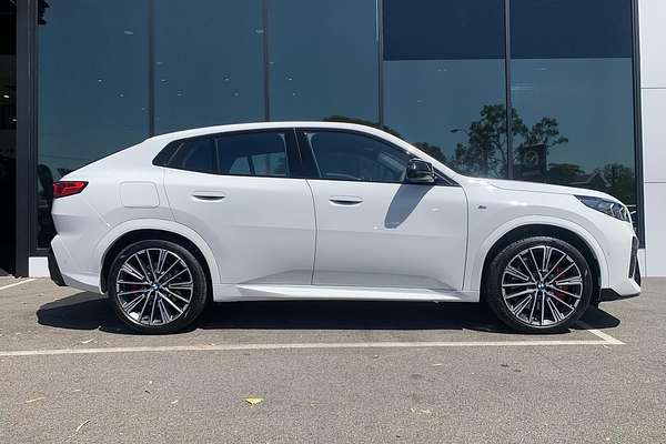 2024 BMW X2 M35i xDrive U10