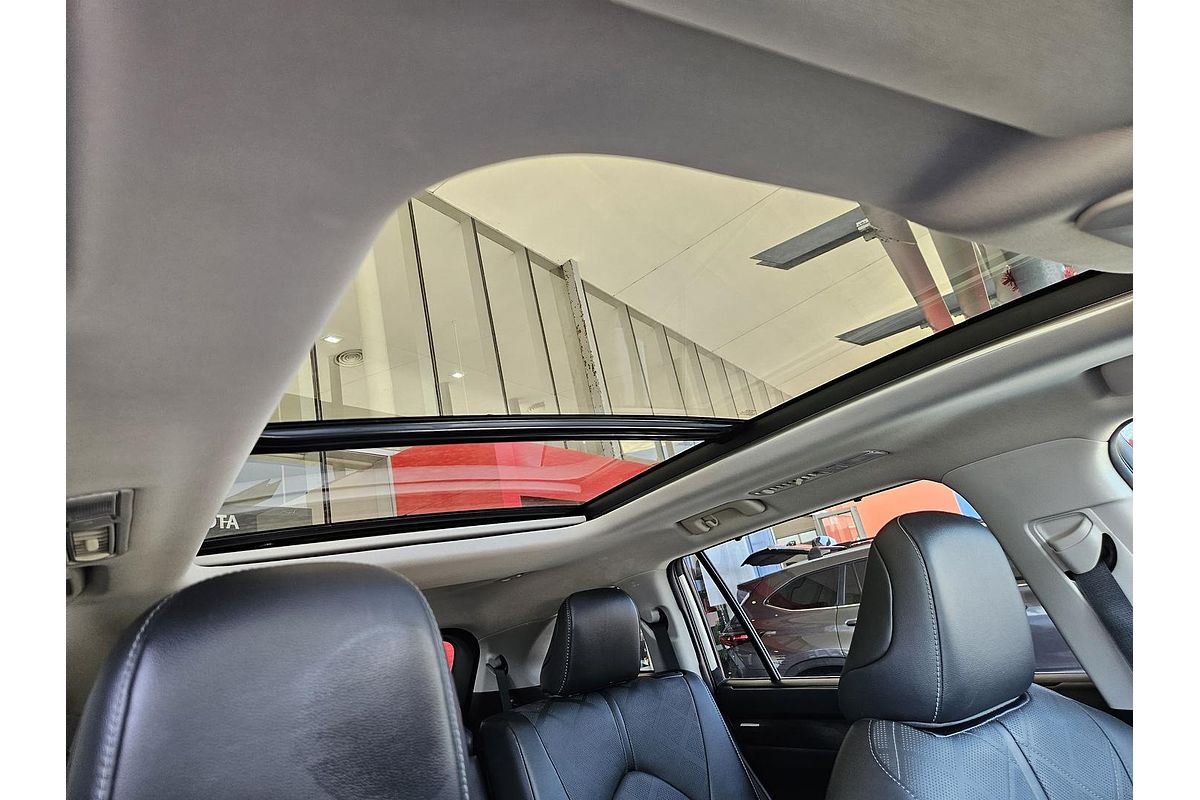 2022 Toyota Kluger Grande AXUH78R