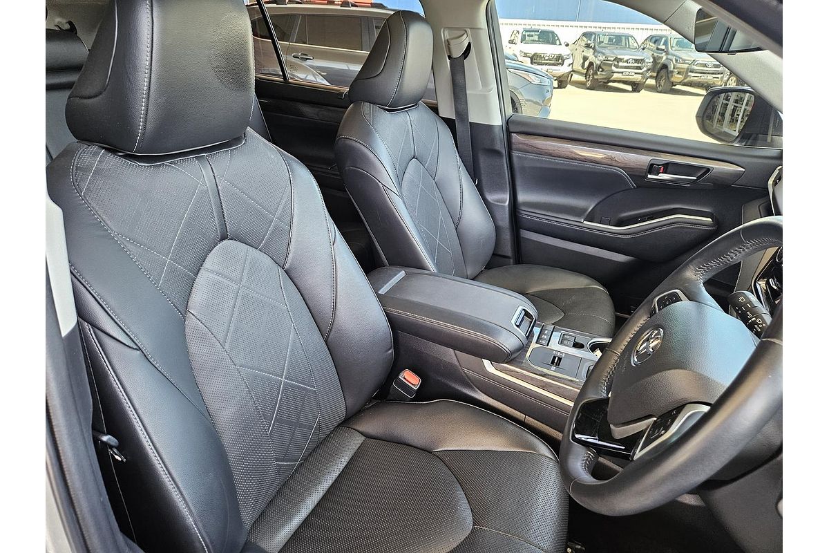 2022 Toyota Kluger Grande AXUH78R