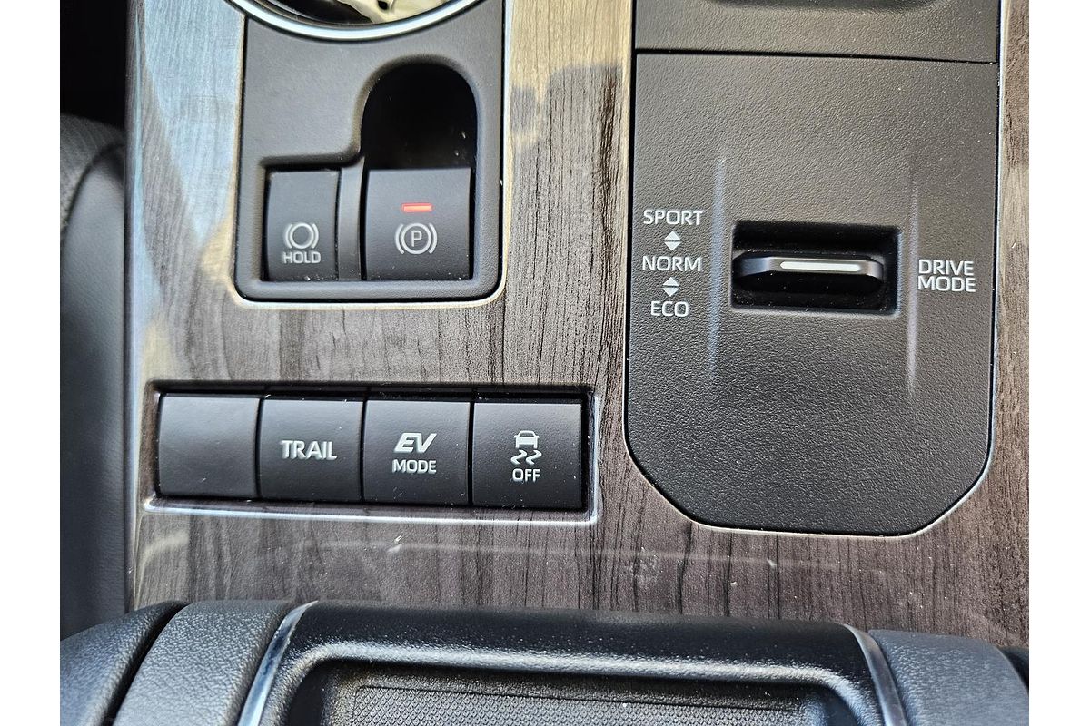 2022 Toyota Kluger Grande AXUH78R