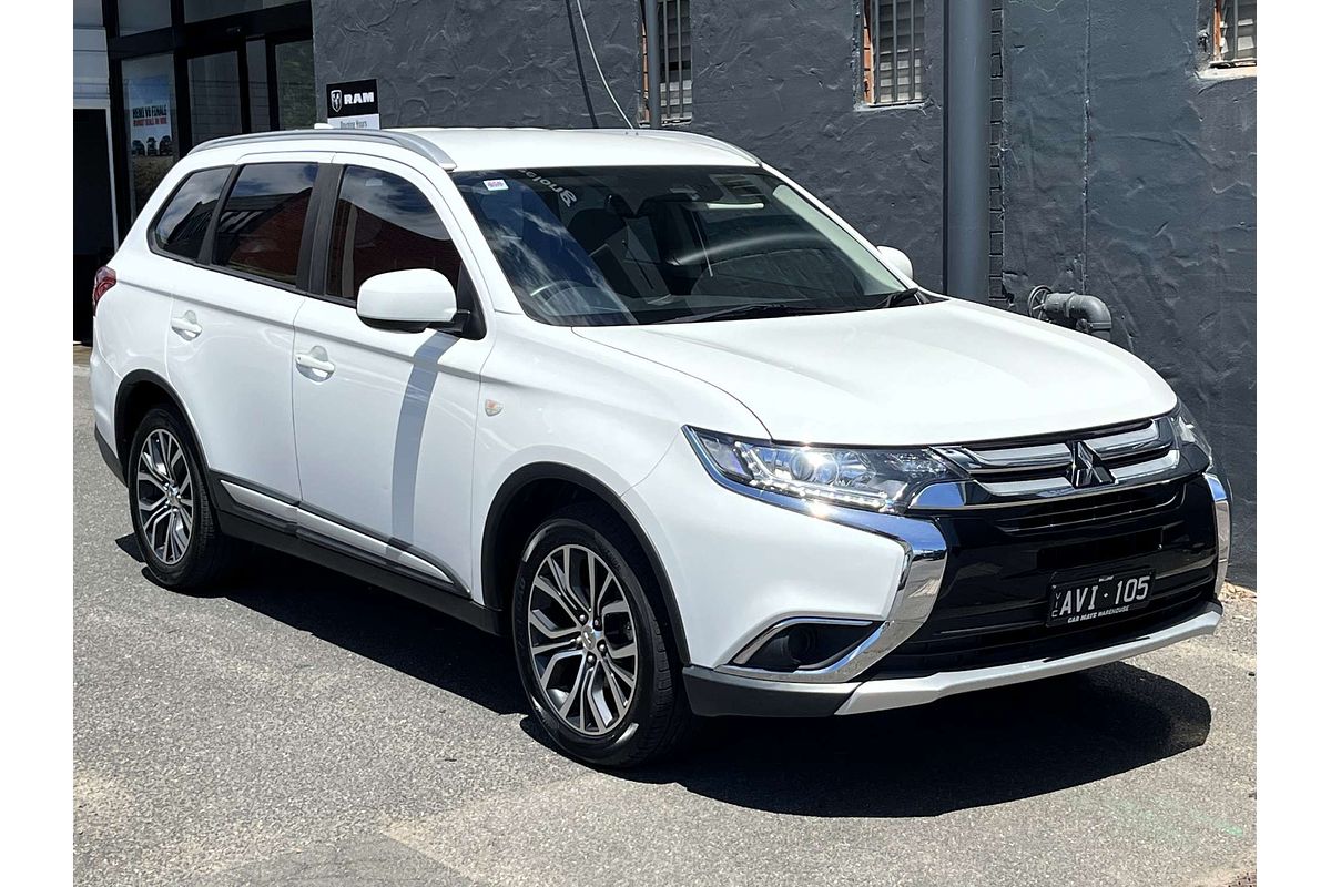 2017 Mitsubishi Outlander ES ADAS ZL