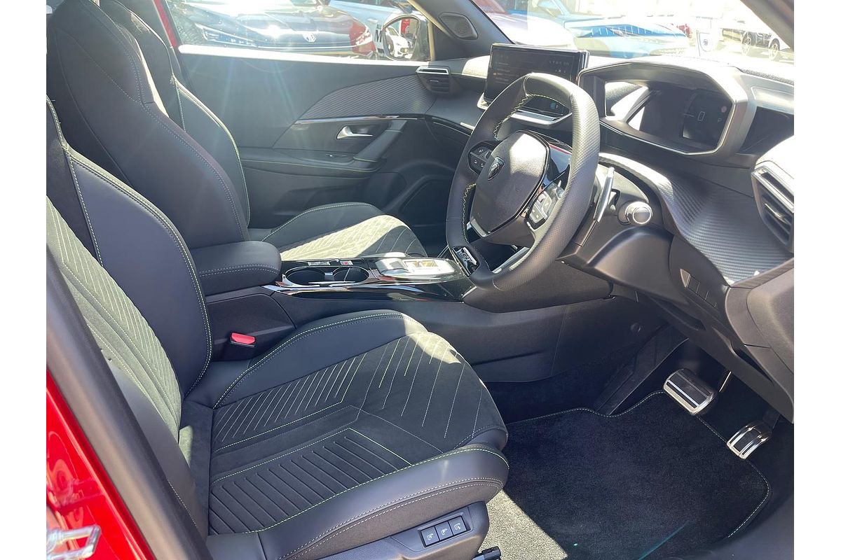 2024 Peugeot 2008 GT P24