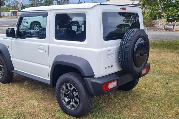 2023 Suzuki Jimny GLX GJ
