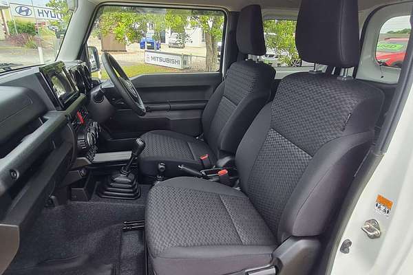 2023 Suzuki Jimny GLX GJ