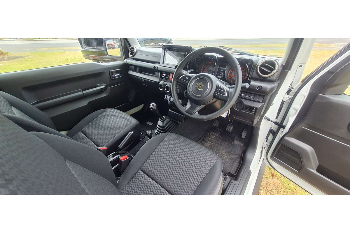 2023 Suzuki Jimny GLX GJ