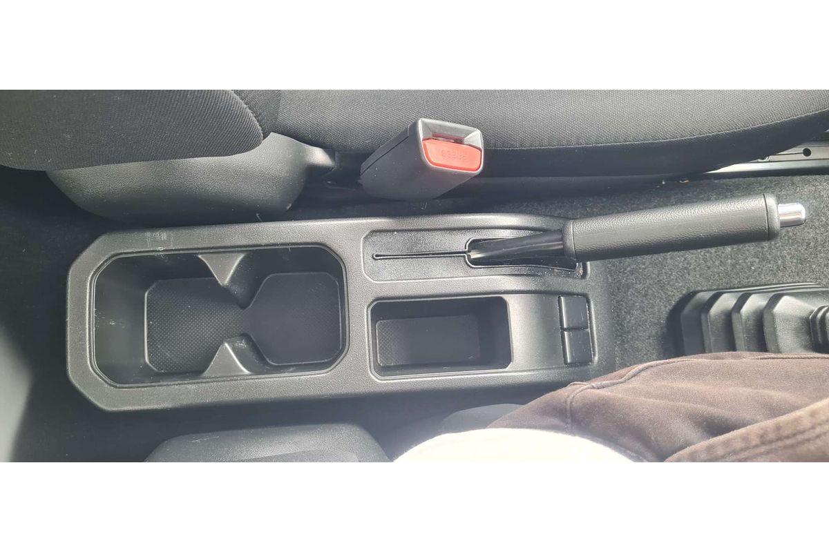 2023 Suzuki Jimny GLX GJ