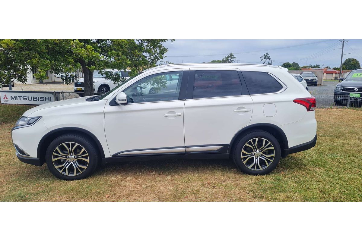 2016 Mitsubishi Outlander LS ZK