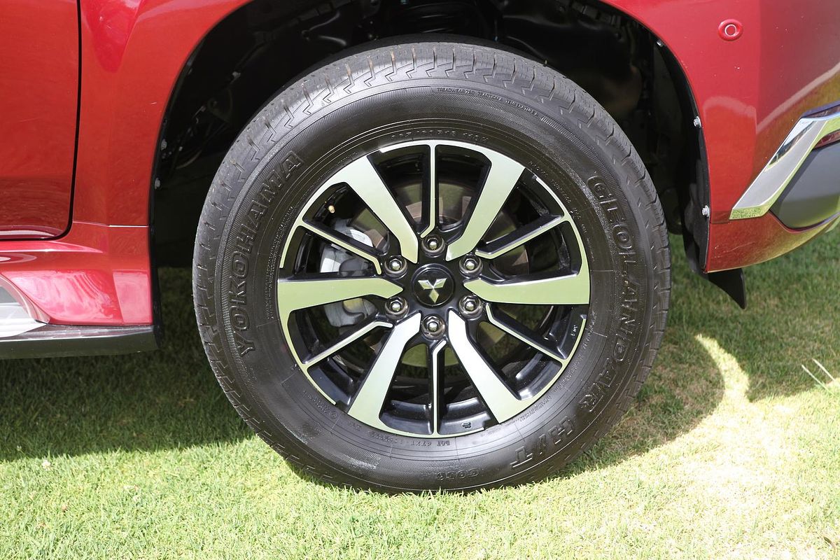 2016 Mitsubishi Pajero Sport Exceed QE