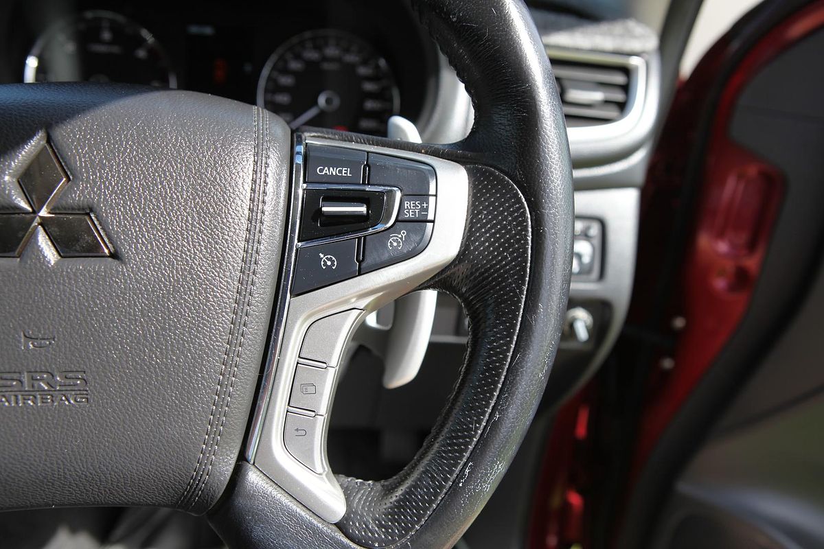 2016 Mitsubishi Pajero Sport Exceed QE
