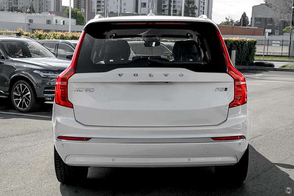 2023 Volvo XC90 Ultimate B5 Bright