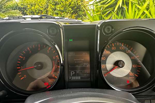 2024 Suzuki Jimny GLX GJ