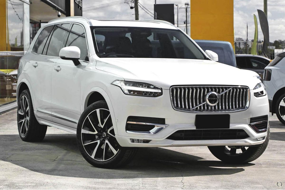 2023 Volvo XC90 Ultimate B6 Bright