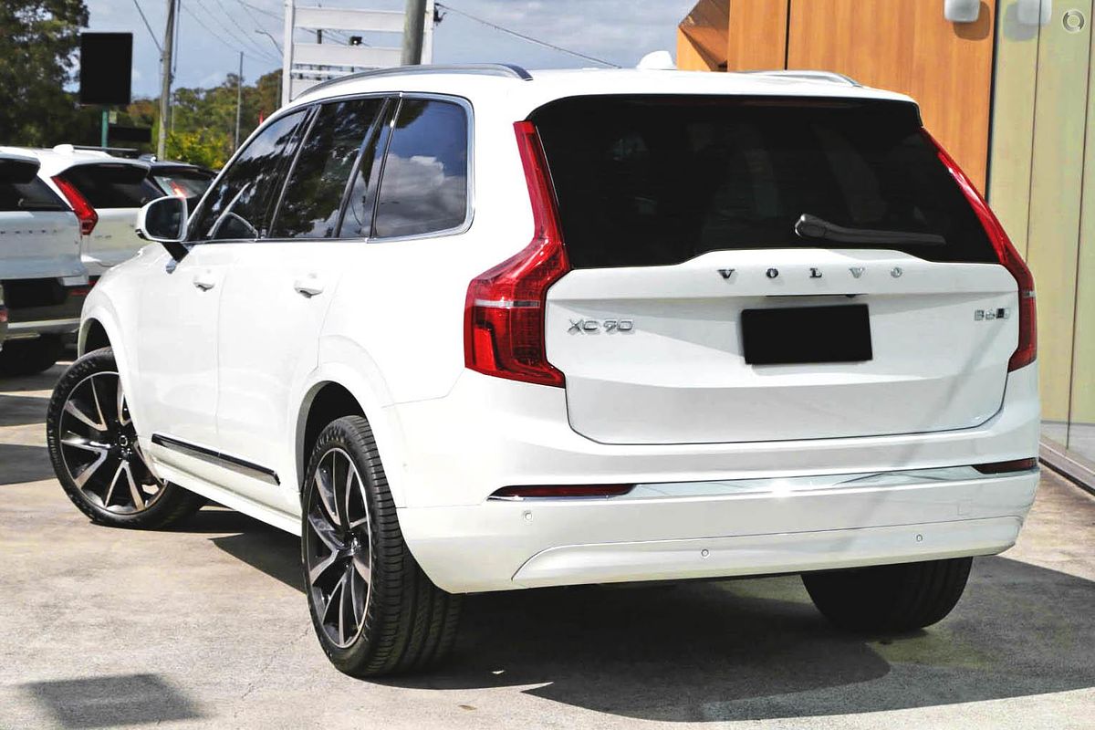 2024 Volvo XC90 Ultimate B6 Bright