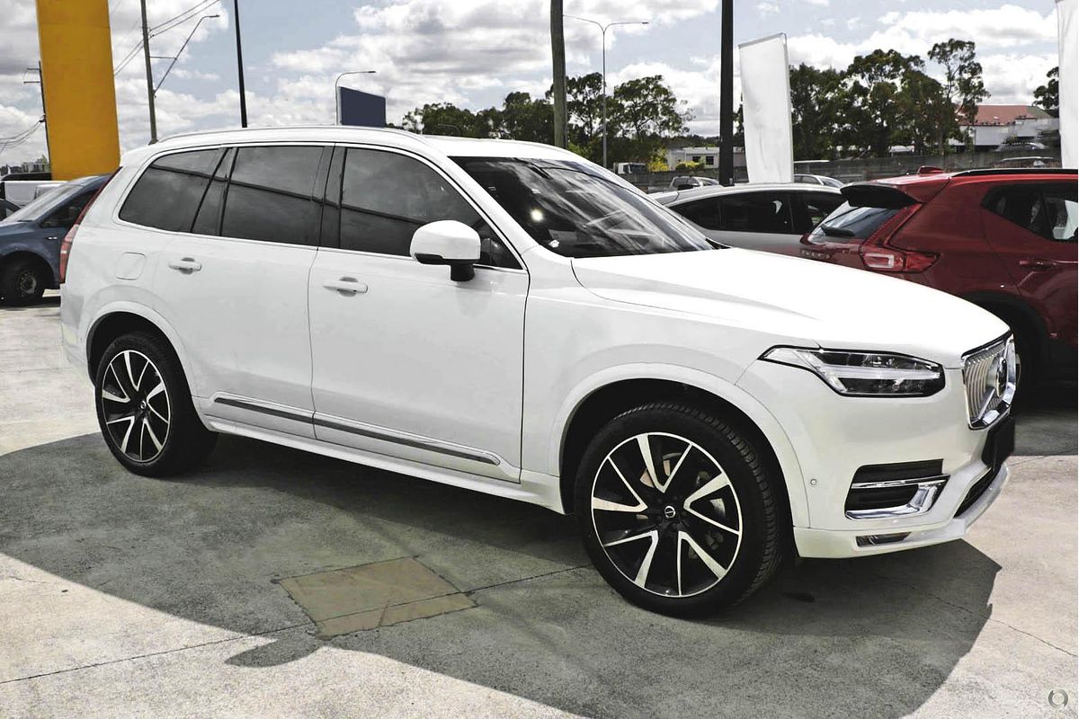 2023 Volvo XC90 Ultimate B6 Bright