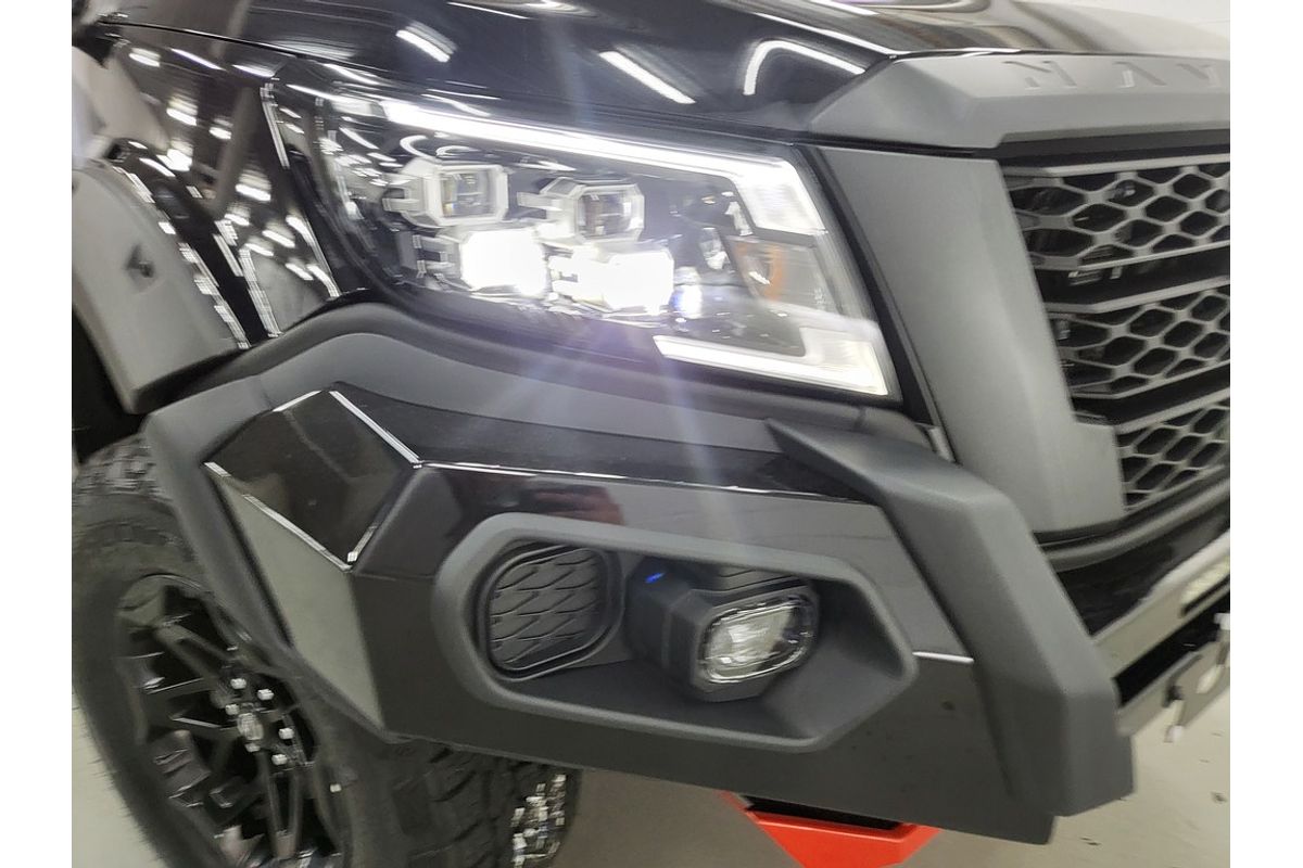 Nissan NAVARA 4X4 2.3 DSL AUTO DC P4X WARRIOR