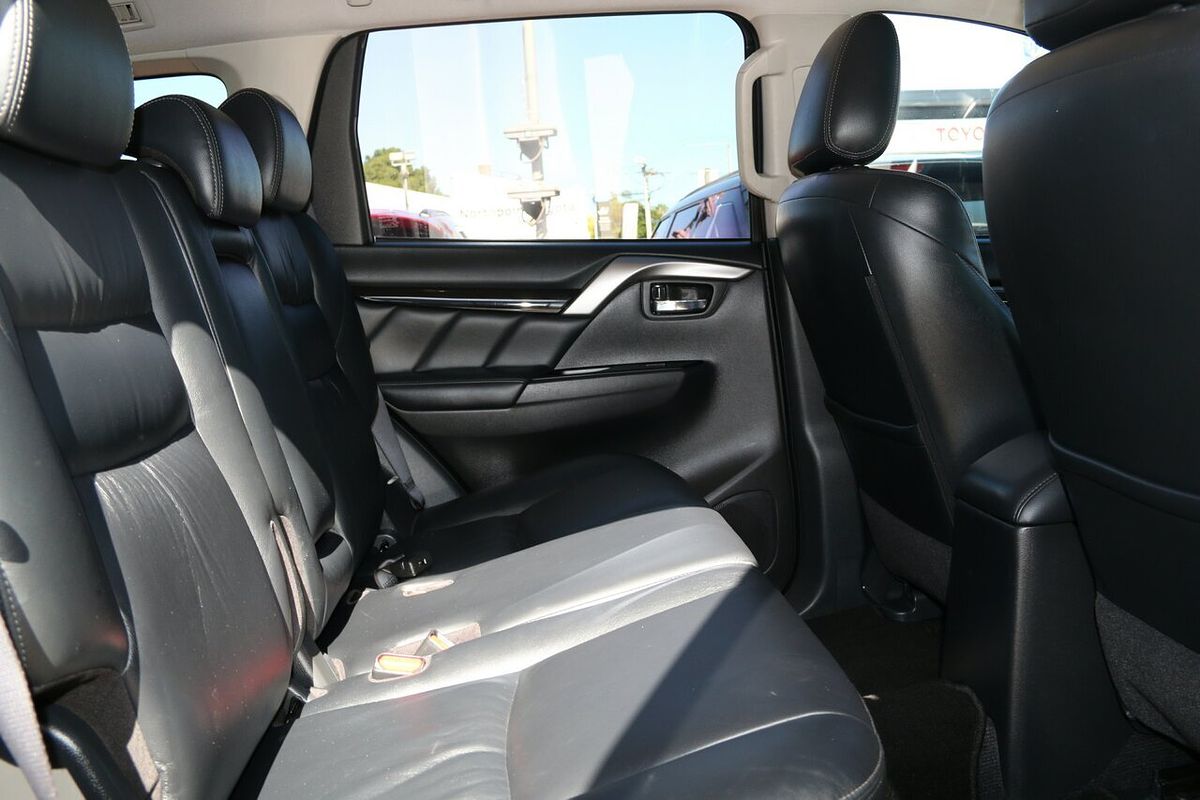 2017 Mitsubishi Pajero Sport GLS QE