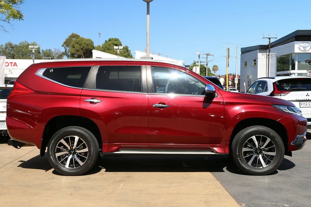 2017 Mitsubishi Pajero Sport GLS QE