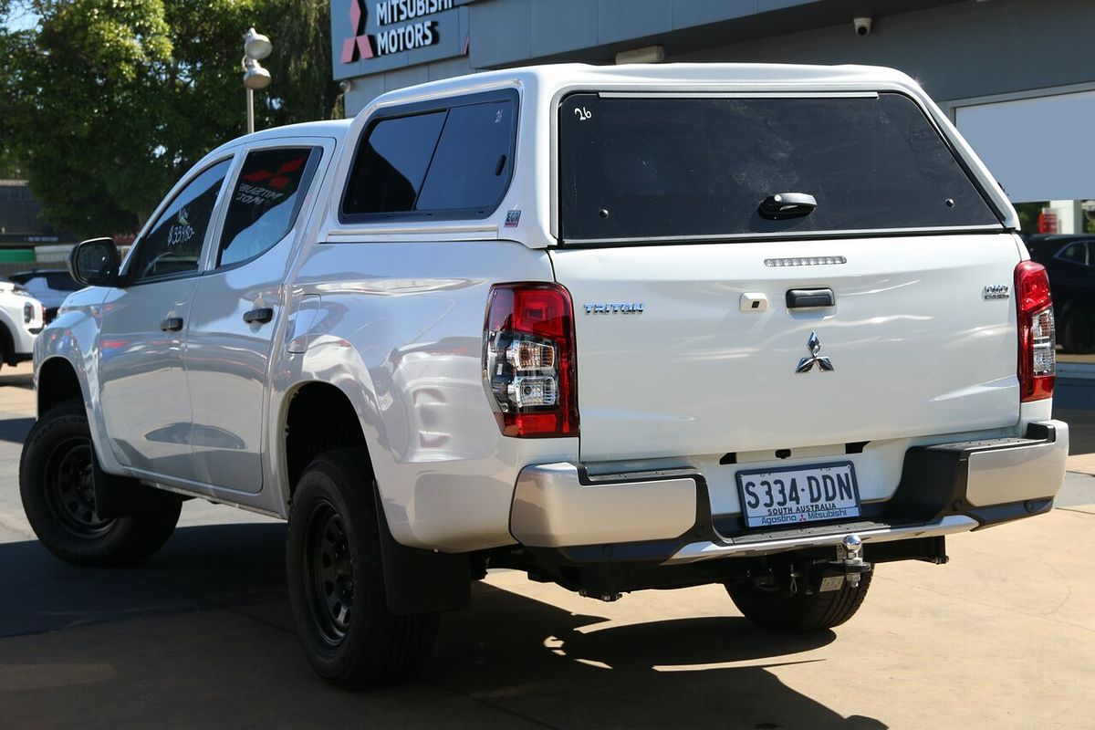 2019 Mitsubishi Triton GLX ADAS MR 4X4