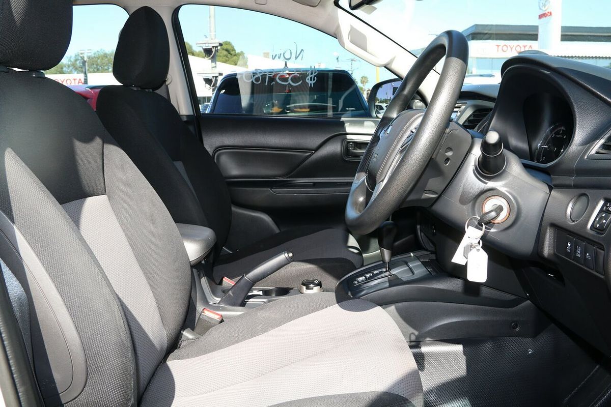 2019 Mitsubishi Triton GLX ADAS MR 4X4