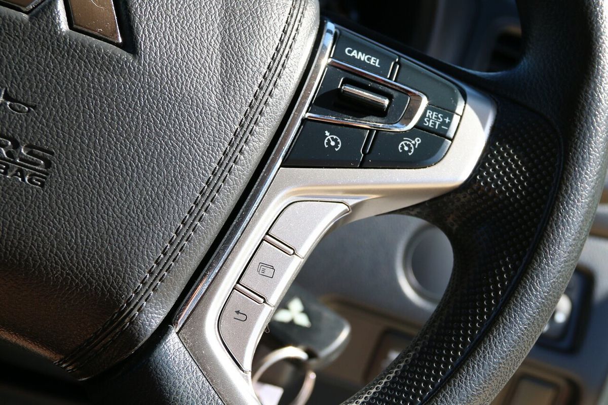2019 Mitsubishi Triton GLX ADAS MR 4X4