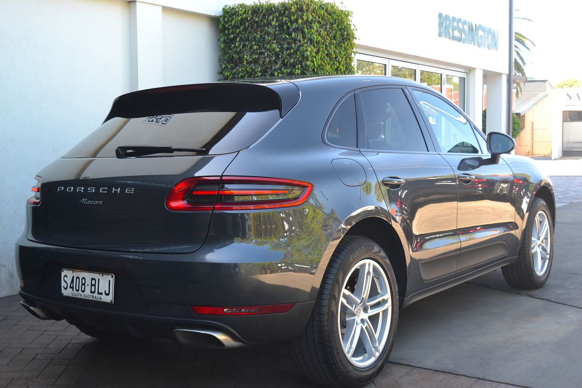 2017 Porsche Macan 95B