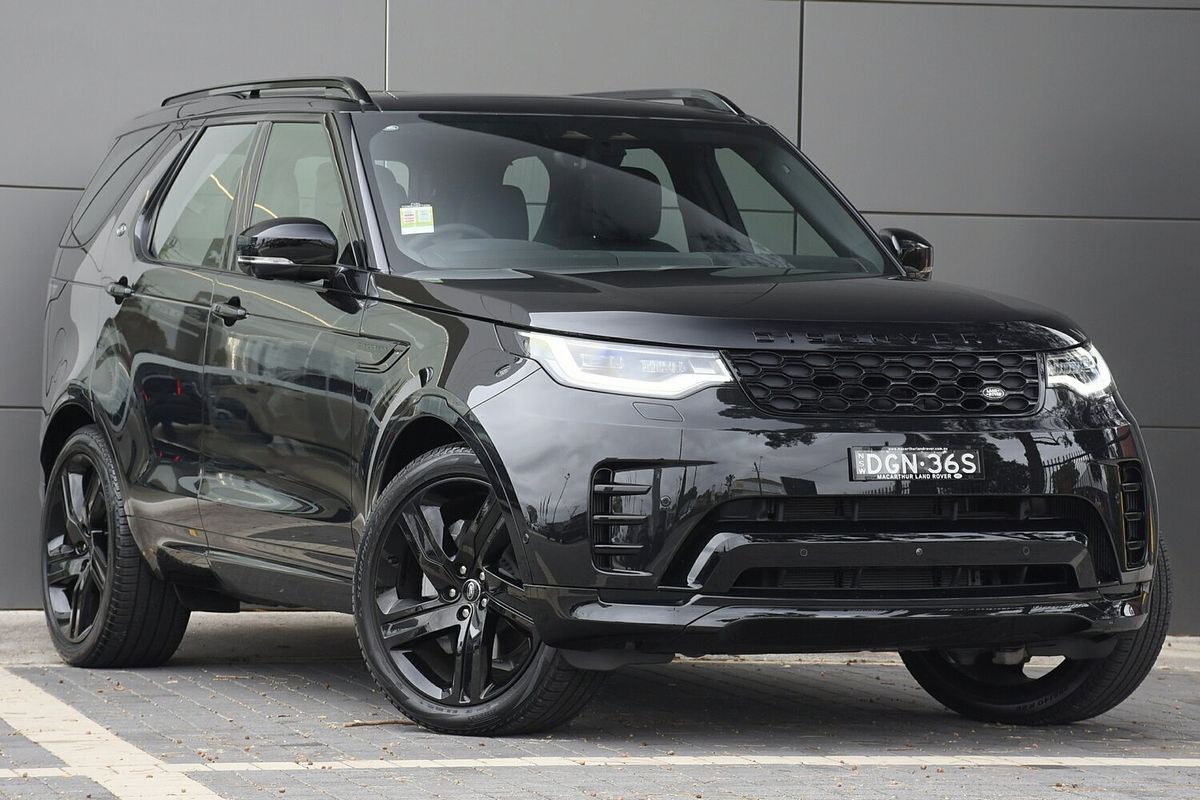 2024 Land Rover Discovery D300 Dynamic SE Series 5