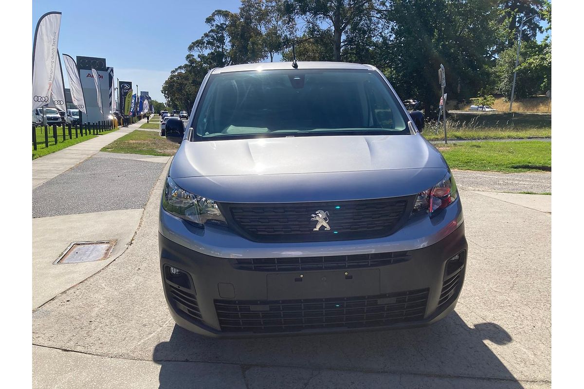 2023 Peugeot e-Partner Pro K9 LWB