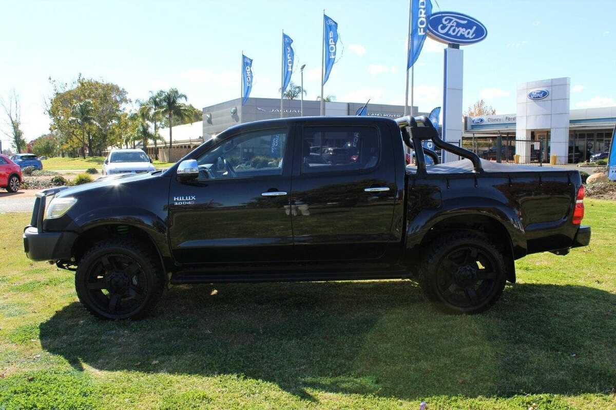 2014 Toyota HILUX Black Limited Edition KUN26R