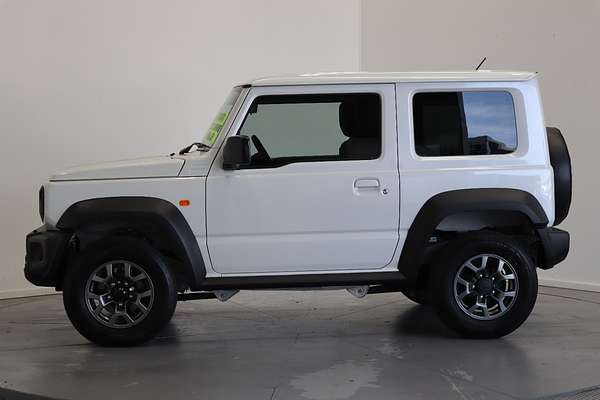 2022 Suzuki Jimny GLX GJ