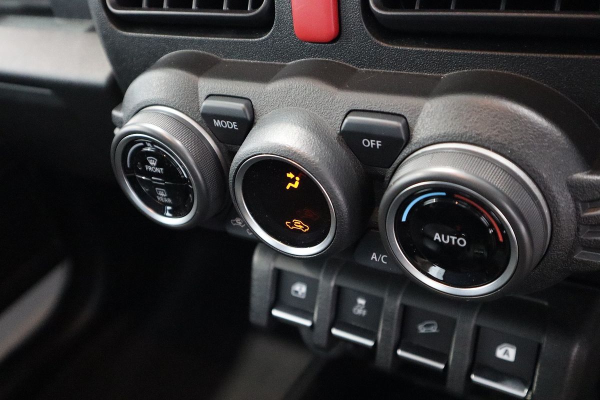 2022 Suzuki Jimny GLX GJ