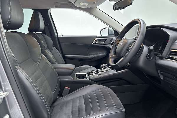2022 Mitsubishi Outlander Aspire ZM