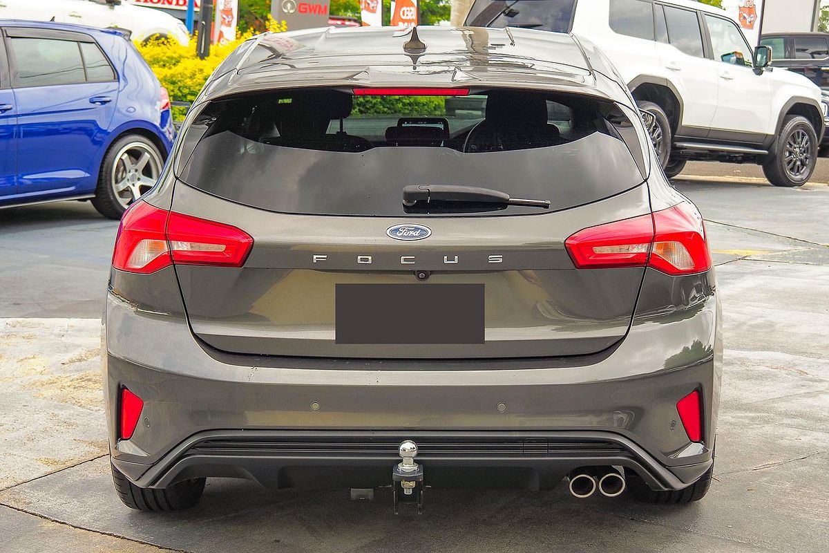 2018 Ford Focus ST-Line SA