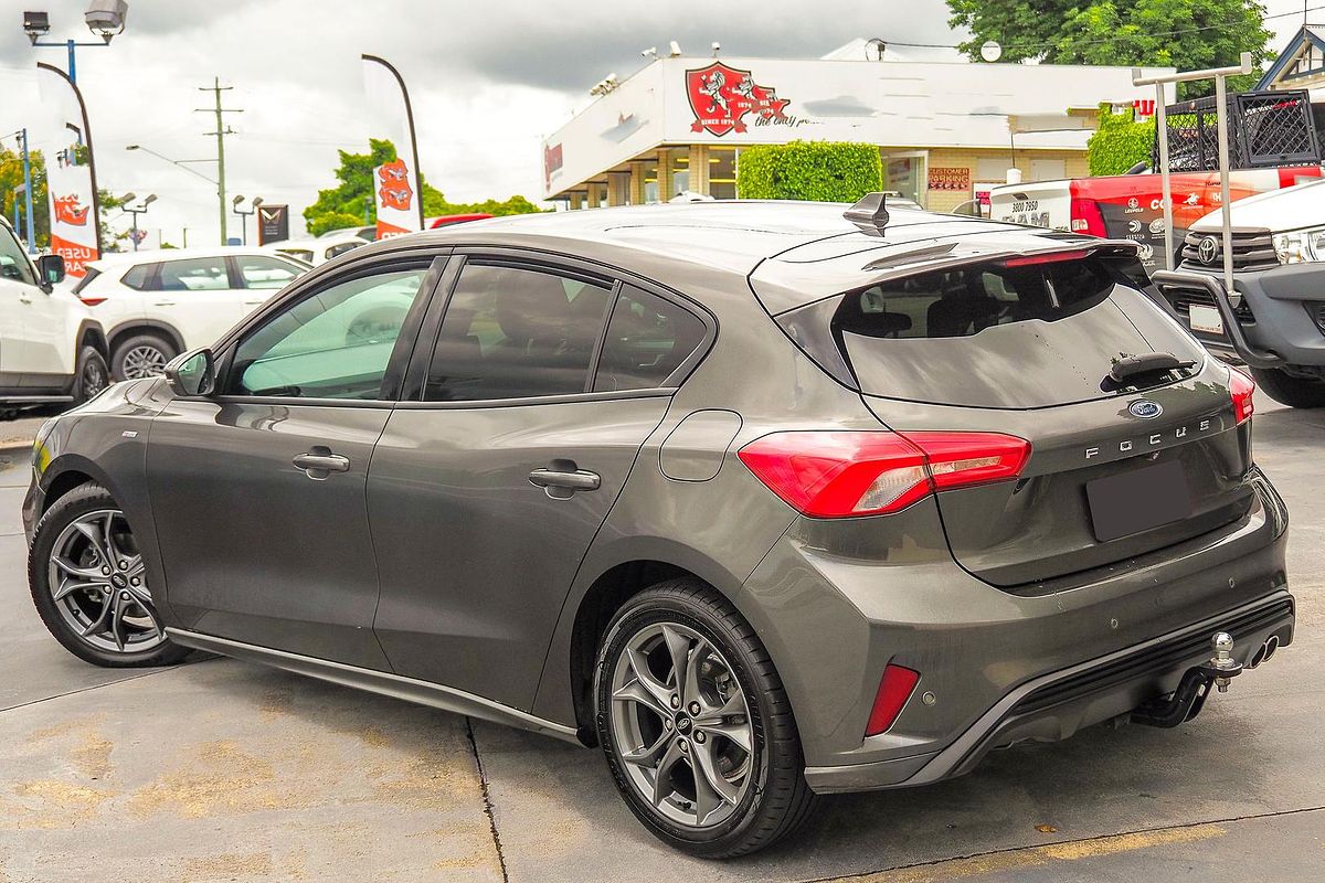 2018 Ford Focus ST-Line SA