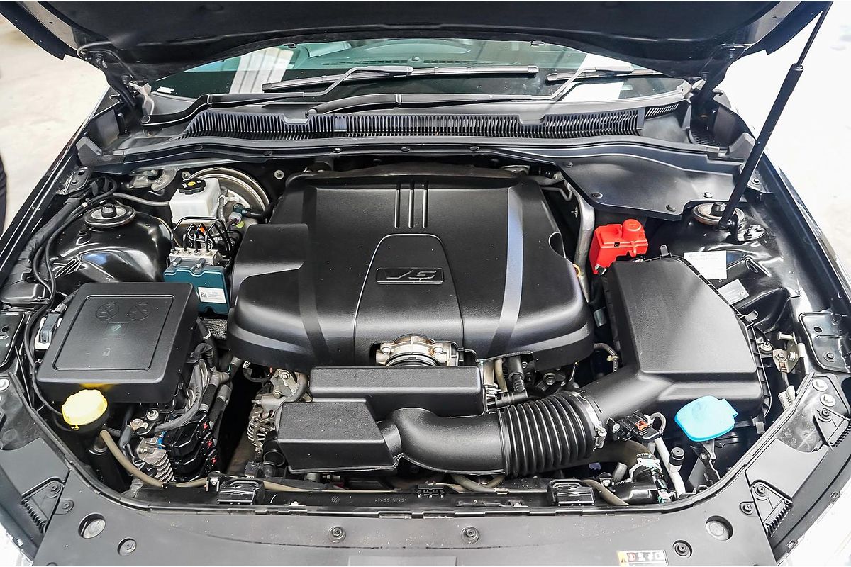 2016 Holden Commodore SV6 Black VF Series II