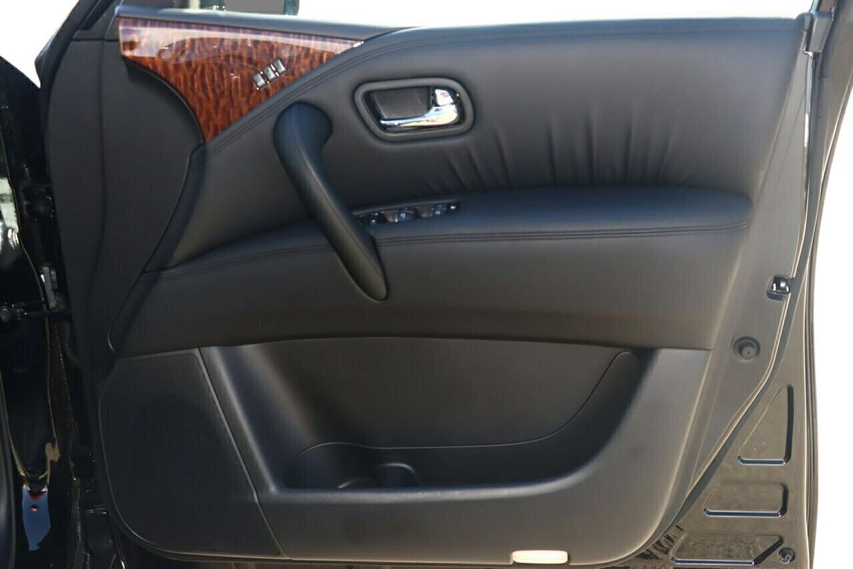 2024 Nissan Patrol Ti-L Y62