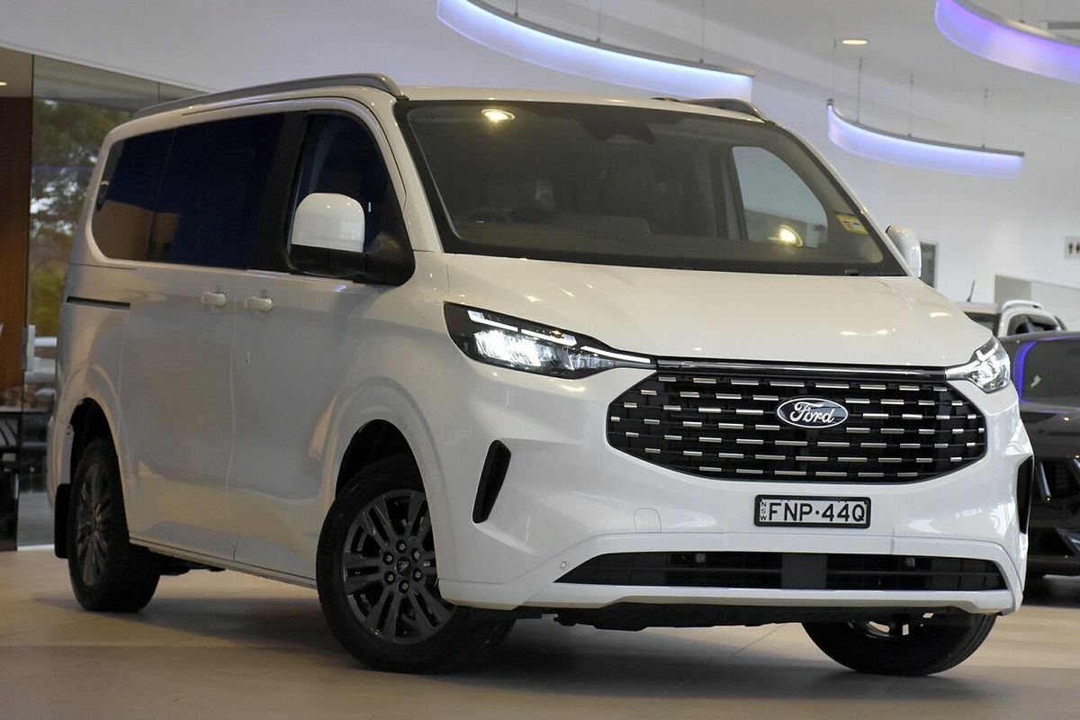 2024 Ford Tourneo Titanium X AV SWB