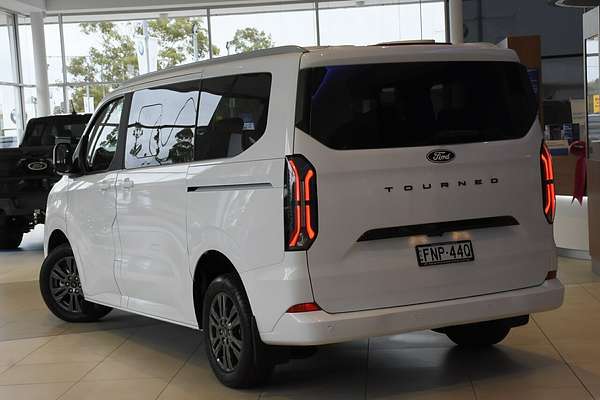 2024 Ford Tourneo Titanium X AV SWB