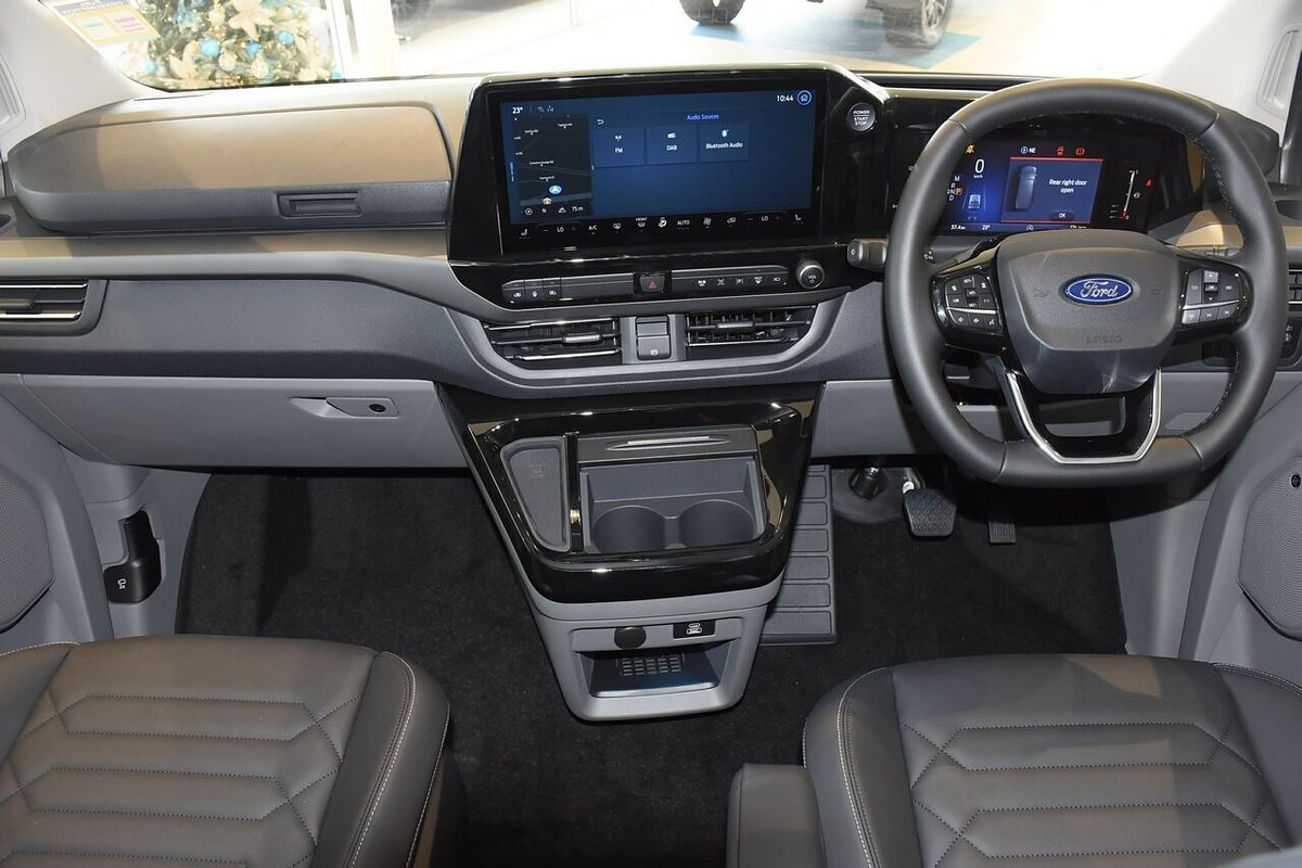 2024 Ford Tourneo Titanium X AV SWB