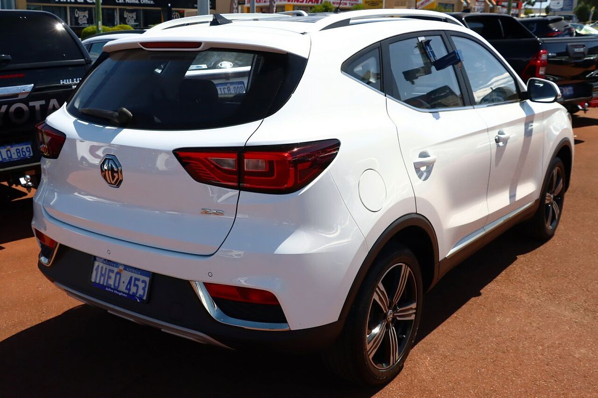 2020 MG ZS Essence AZS1