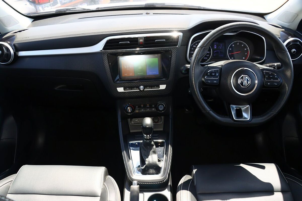 2020 MG ZS Essence AZS1