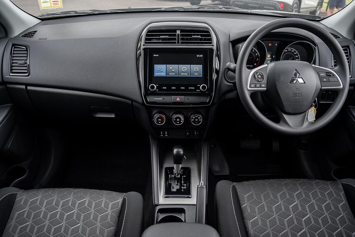 2024 Mitsubishi ASX GS XD